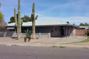 2445 N 38th St, Phoenix, AZ 85008 - Photo 4