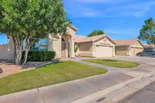 502 N Falcon Dr, Gilbert, AZ 85234 - Photo 2