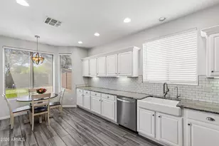 18218 N 48th Pl, Scottsdale, AZ 85254 - Photo 10