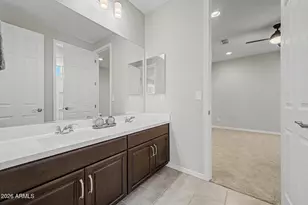 9565 W Patrick Ln, Peoria, AZ 85383 - Photo 38