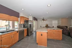 6624 W Louise Dr, Glendale, AZ 85310 - Photo 10