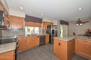 6624 W Louise Dr, Glendale, AZ 85310 - Photo 6