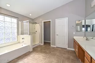 6624 W Louise Dr, Glendale, AZ 85310 - Photo 32