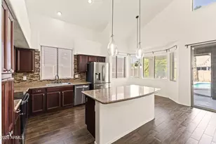33504 N 24th Ln, Phoenix, AZ 85085 - Photo 6