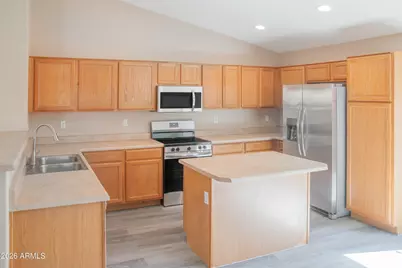 46137 W Guilder Avenue, Maricopa, AZ 85139 - Photo 6