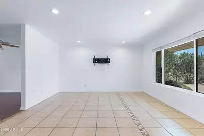 8702 E Plaza Avenue, Scottsdale, AZ 85250 - Photo 8
