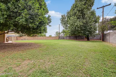 9021 N 13th Avenue, Phoenix, AZ 85021 - Photo 28