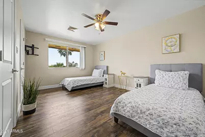 2837 W Union Hills Drive, Phoenix, AZ 85027 - Photo 22