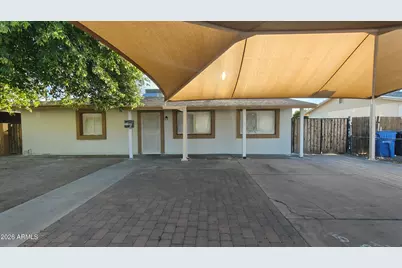 2512 N 47th Drive, Phoenix, AZ 85035 - Photo 2