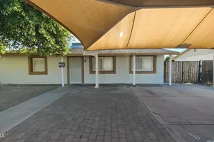 2512 N 47th Dr, Phoenix, AZ 85035 - Photo 2