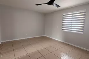 2512 N 47th Dr, Phoenix, AZ 85035 - Photo 6