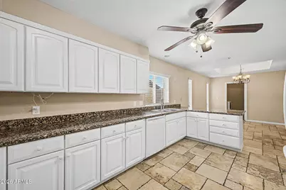 2161 E El Moro Avenue, Mesa, AZ 85204 - Photo 6