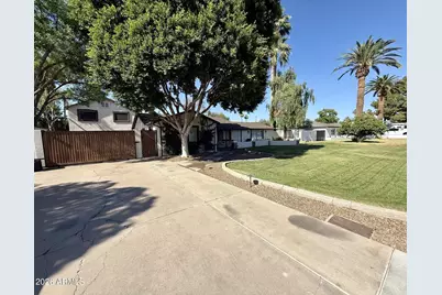 4028 E Lewis Avenue, Phoenix, AZ 85008 - Photo 2