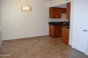 286 W Palomino Dr, Chandler, AZ 85225 - Photo 4