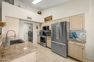 8815 W Port Au Prince Ln, Peoria, AZ 85381 - Photo 12