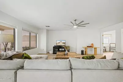 1019 E Monona Drive, Phoenix, AZ 85024 - Photo 8