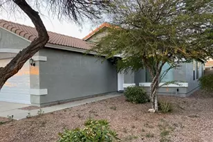 13826 W Keim Dr, Litchfield Park, AZ 85340 - Photo 2