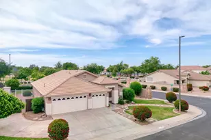 2054 S Marble St, Gilbert, AZ 85295 - Photo 4