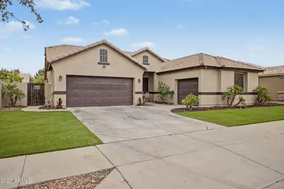 6611 S 25th Drive, Phoenix, AZ 85041 - Photo 1