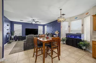 6611 S 25th Dr, Phoenix, AZ 85041 - Photo 16