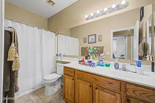 6611 S 25th Dr, Phoenix, AZ 85041 - Photo 26
