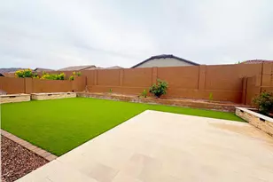 1533 W Carmen St, Phoenix, AZ 85041 - Photo 28