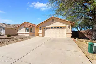 5307 Highland Shadows Dr, Sierra Vista, AZ 85635 - Photo 2
