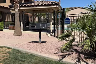 2821 S Skyline Dr, Mesa, AZ 85212 - Photo 40