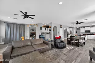 2522 E Ridge Creek Rd, Phoenix, AZ 85024 - Photo 10