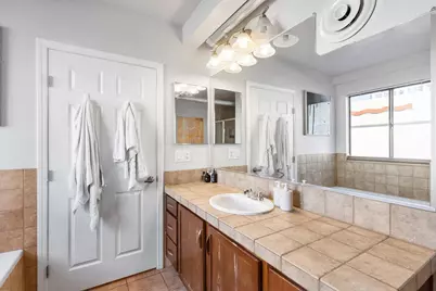 424 S 2nd Street #Unit 208, Phoenix, AZ 85004 - Photo 38