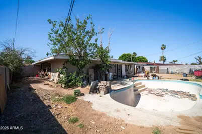 6218 W Medlock Drive, Glendale, AZ 85301 - Photo 6
