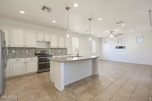 15912 S 11th Way, Phoenix, AZ 85048 - Photo 10