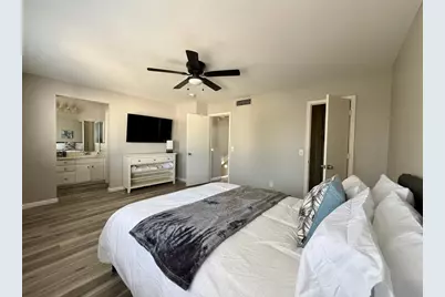 15847 N 26th Avenue, Phoenix, AZ 85023 - Photo 12