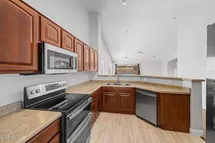 15597 W Shiloh Ave, Goodyear, AZ 85338 - Photo 16