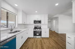 8601 N 103rd Ave, Peoria, AZ 85345 - Photo 8