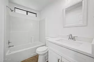 8601 N 103rd Ave, Peoria, AZ 85345 - Photo 14