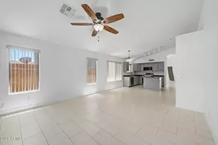 28621 N 21st Ln, Phoenix, AZ 85085 - Photo 10