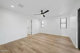 3005 S Edward Dr, Tempe, AZ 85282 - Photo 14