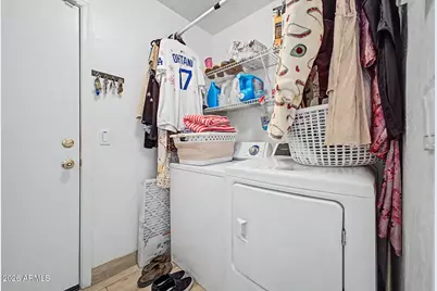 3434 W Sunland Avenue, Phoenix, AZ 85041 - Photo 28