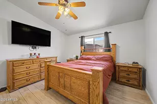 3434 W Sunland Ave, Phoenix, AZ 85041 - Photo 18