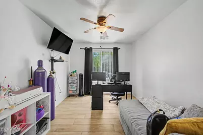 3434 W Sunland Avenue, Phoenix, AZ 85041 - Photo 14