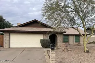 5220 W Beverly Ln, Glendale, AZ 85306 - Photo 1