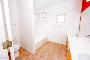 1750 W Union Hills Dr, Phoenix, AZ 85027 - Photo 34