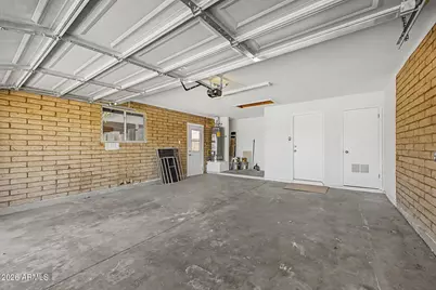 4037 W Hayward Avenue, Phoenix, AZ 85051 - Photo 28