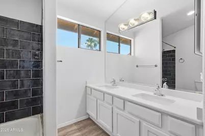 19034 N 74th Avenue, Glendale, AZ 85308 - Photo 18
