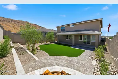 10223 S 20th Lane, Phoenix, AZ 85041 - Photo 1