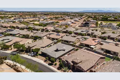 10089 W Jasmine Trail, Peoria, AZ 85383 - Photo 48