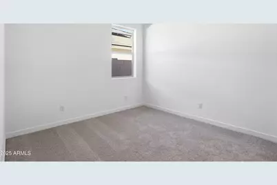 10309 S 20th Lane, Phoenix, AZ 85041 - Photo 18