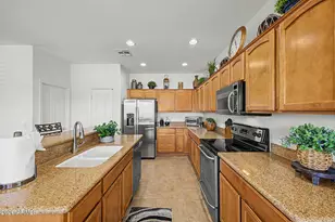 10343 E Cherrywood Ct, Sun Lakes, AZ 85248 - Photo 10