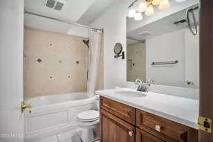 805 E Corte Oro St, Phoenix, AZ 85020 - Photo 18